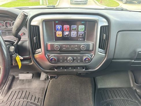 Used 2018 Chevrolet Silverado 1500 LT w/ All Star Edition image 25