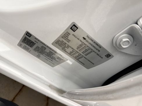 Used 2024 Chevrolet Silverado 1500 LTZ image 19