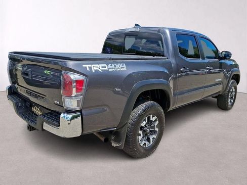 Used 2023 Toyota Tacoma TRD Off-Road AWD/4WD image 10