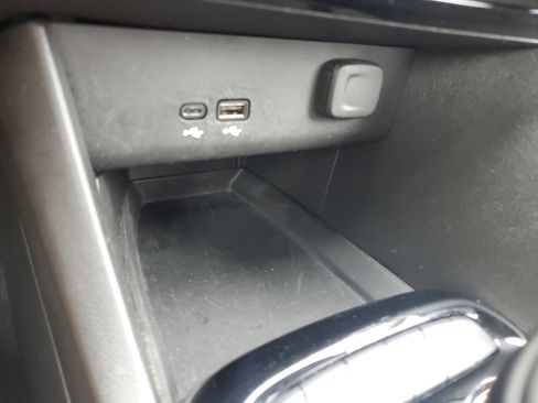 Used 2024 Buick Encore GX Sport Touring image 29