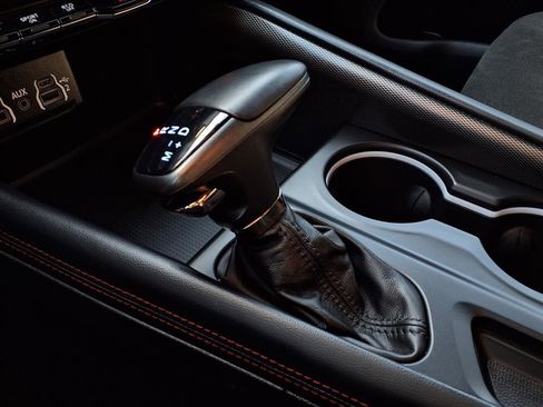 Used 2025 Dodge Durango GT image 17