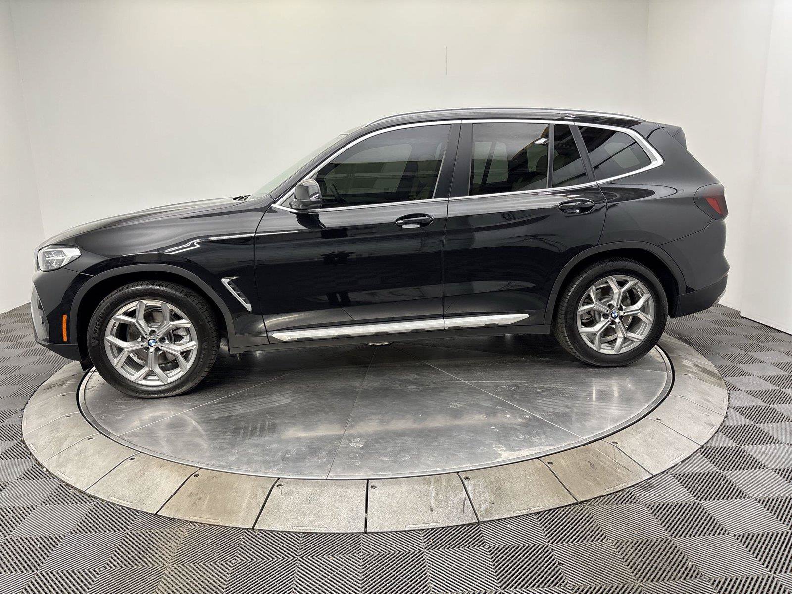 Used 2022 BMW X3 xDrive30i w/ Premium Package 2 AWD/4WD image 16