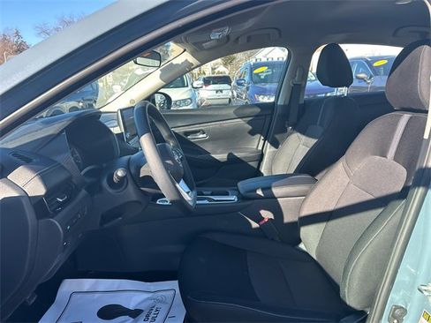 Certified 2025 Nissan Sentra SV image 10