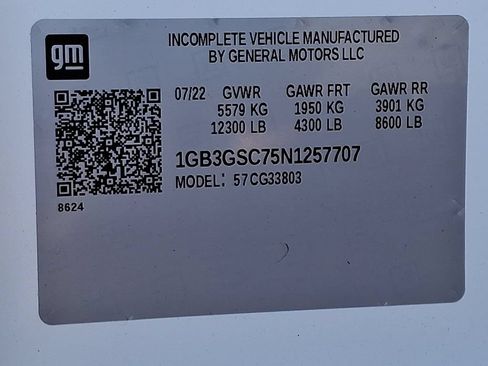Used 2022 Chevrolet Express 3500 w/ Power Convenience Package RWD image 24