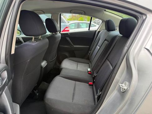 Used 2010 MAZDA MAZDA3 i Sport FWD image 8