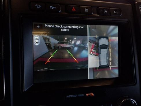 Used 2019 Ford Expedition Limited w/ Equipment Group 302A image 27