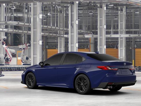 New 2026 Toyota Camry Hybrid AWD/4WD image 8