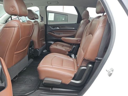 Certified 2021 Buick Enclave Avenir w/ Avenir Technology Package FWD image 14