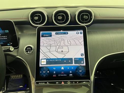 Used 2024 Mercedes-Benz GLC 43 AMG 4MATIC w/ Driver Assistance Package image 28