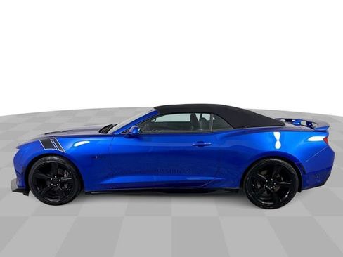 Used 2017 Chevrolet Camaro SS RWD image 5