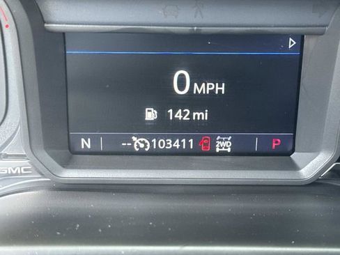 Used 2021 GMC Sierra 2500 AT4 w/ Gooseneck/5TH Wheel Package image 3