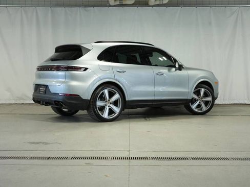 New 2026 Porsche Cayenne AWD/4WD image 7