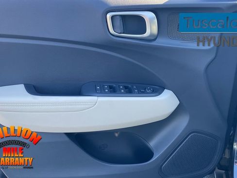 New 2026 Hyundai Venue SEL image 13