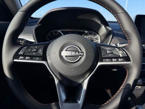 New 2025 Nissan Altima 2.5 SR image 21