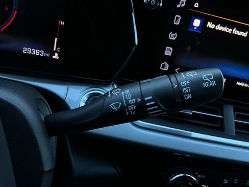 Used 2025 Chevrolet Trax LT image 35