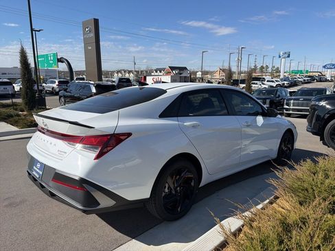 New 2026 Hyundai Elantra Sport image 4
