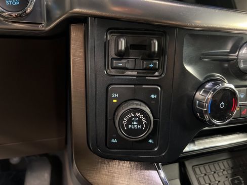 New 2026 Ford F150 King Ranch w/ Equipment Group 601A High image 17