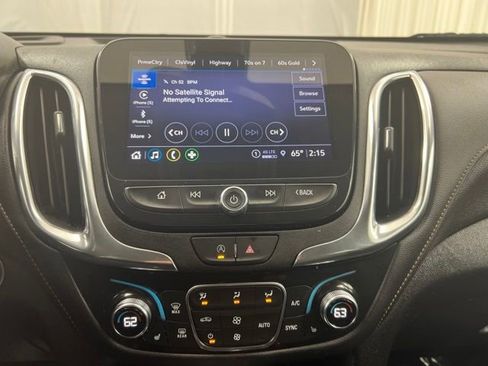 Used 2024 Chevrolet Equinox Premier AWD/4WD image 25