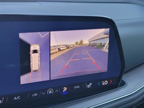 New 2026 Chevrolet Suburban Z71 w/ Comfort Package image 29