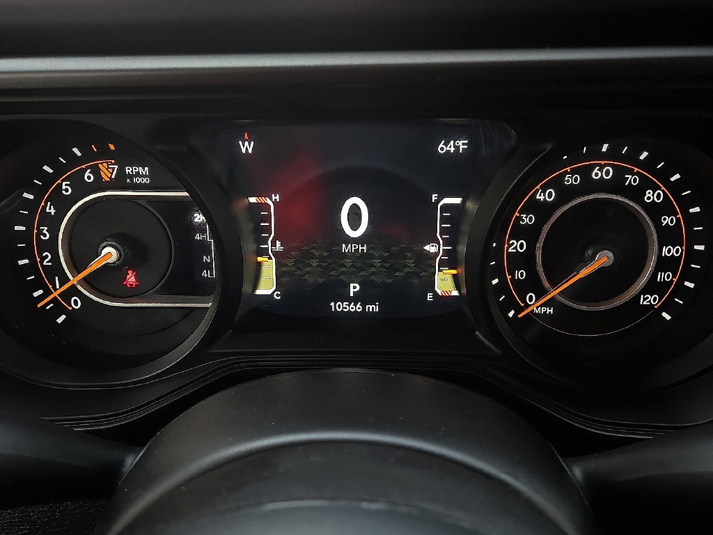 Used 2025 Jeep Gladiator Sport AWD/4WD image 18