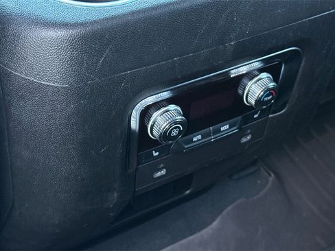 Certified 2024 GMC Yukon XL AT4 image 14