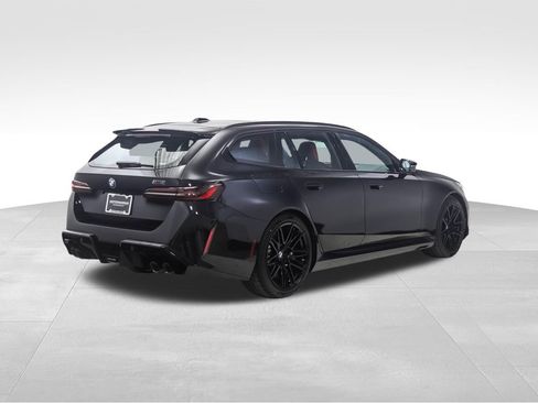 New 2026 BMW M5 Touring image 6