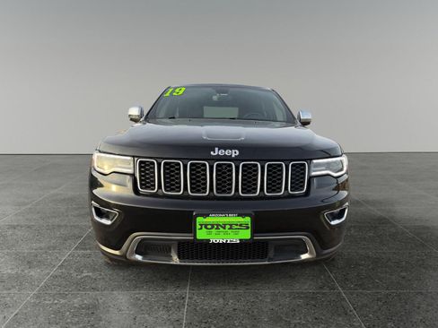 Used 2019 Jeep Grand Cherokee Limited w/ Luxury Group II image 11