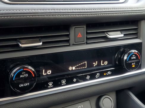 New 2026 Nissan Rogue SV image 22