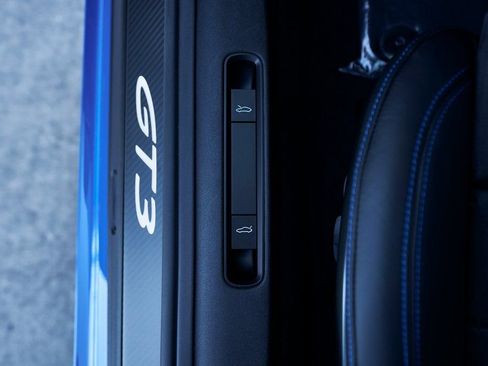 Used 2026 Porsche 911 GT3 w/ Weissach Package image 40