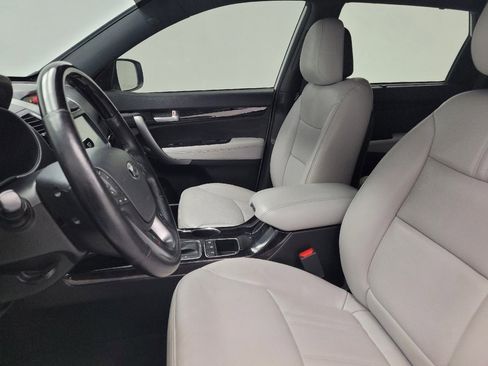 Used 2014 Kia Sorento SX w/ 3rd Row Package AWD/4WD image 17