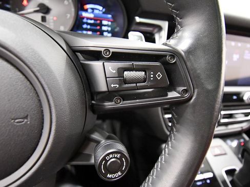 Used 2023 Porsche Macan S AWD/4WD image 22