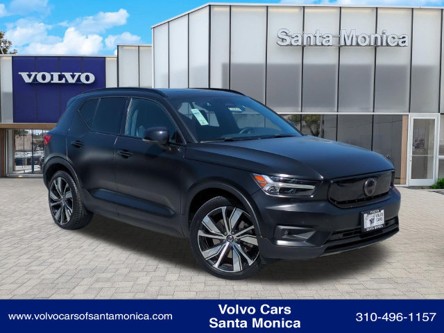 Used 2021 Volvo XC40 P8 Recharge w/ Advanced Package AWD/4WD image 1