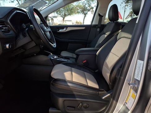 Used 2021 Ford Escape Titanium w/ Titanium Elite Package image 14