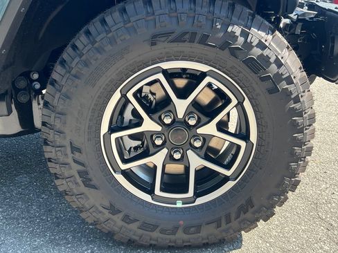 New 2026 Jeep Gladiator Rubicon AWD/4WD image 15