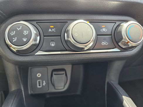 Used 2024 Nissan Versa S w/ Trunk Package FWD image 12