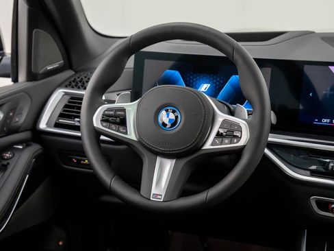 New 2026 BMW X5 xDrive50e w/ Executive Package image 12