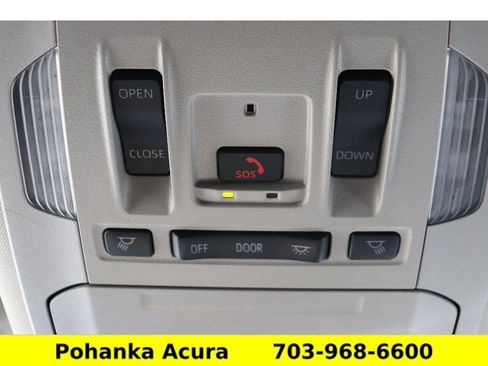 Used 2025 Toyota Highlander XLE AWD/4WD image 20