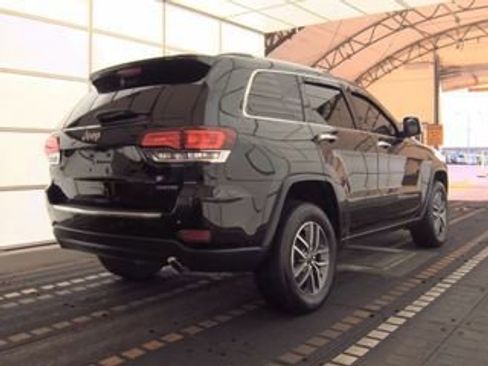 Used 2020 Jeep Grand Cherokee Limited AWD/4WD image 6
