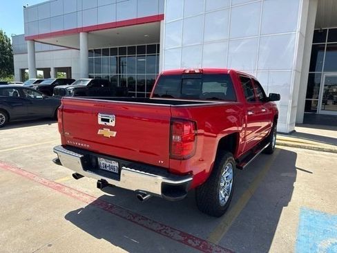 Used 2016 Chevrolet Silverado 1500 LT w/ Texas Edition RWD image 8