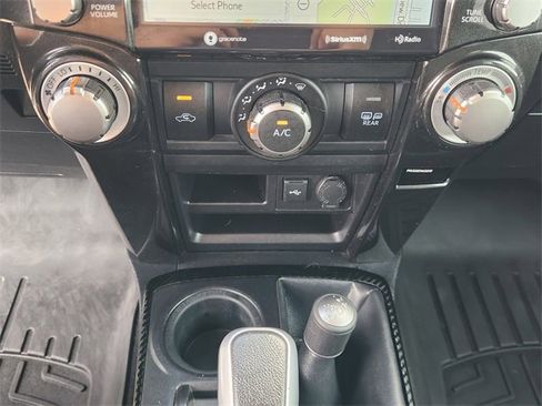 Used 2021 Toyota 4Runner TRD Off-Road Premium image 18