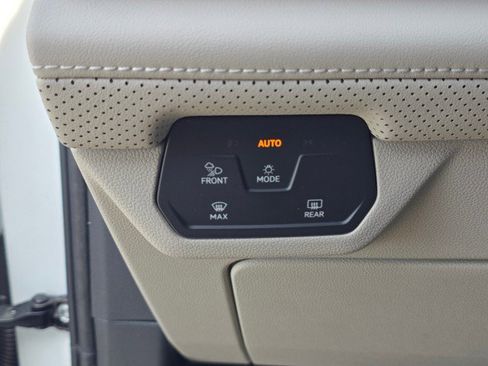 New 2026 Volkswagen Atlas SEL AWD/4WD image 29