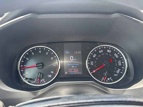 Used 2021 Toyota RAV4 LE FWD image 19