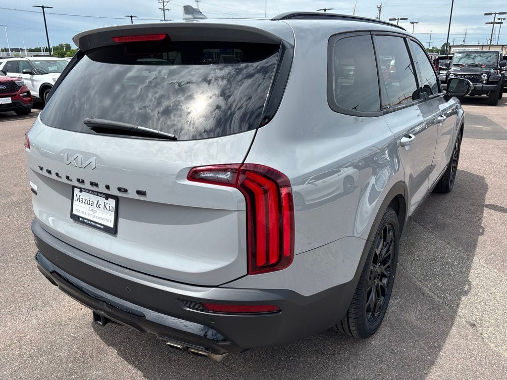 Used 2022 Kia Telluride SX w/ SX Prestige Package AWD/4WD image 5