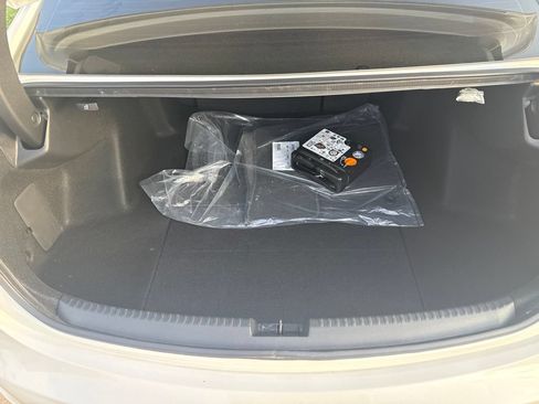 Used 2025 Acura TLX w/ Technology Package FWD image 13