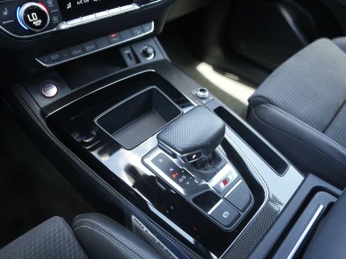 Certified 2022 Audi SQ5 Premium Plus w/ Premium Plus Package image 18