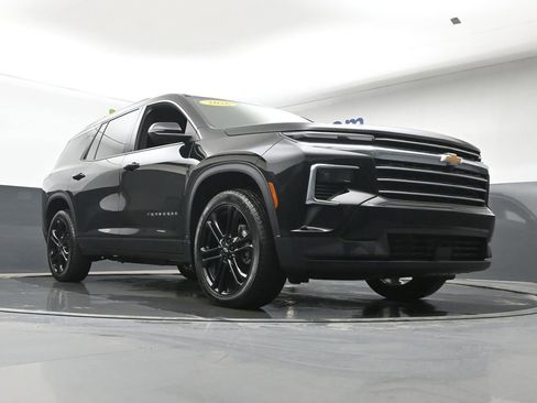 Used 2026 Chevrolet Traverse LT w/ LPO, Floor Liner Package image 22