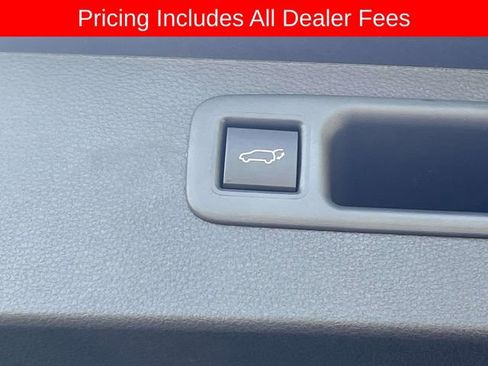 Used 2026 Toyota Highlander XLE AWD/4WD image 15