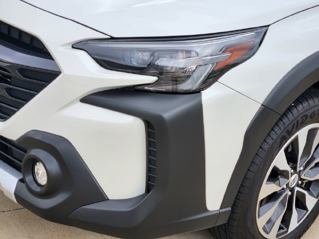 Certified 2025 Subaru Outback Limited AWD/4WD image 9