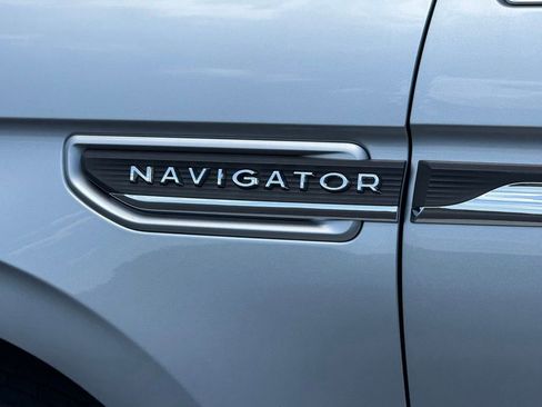 Used 2023 Lincoln Navigator Reserve AWD/4WD image 45