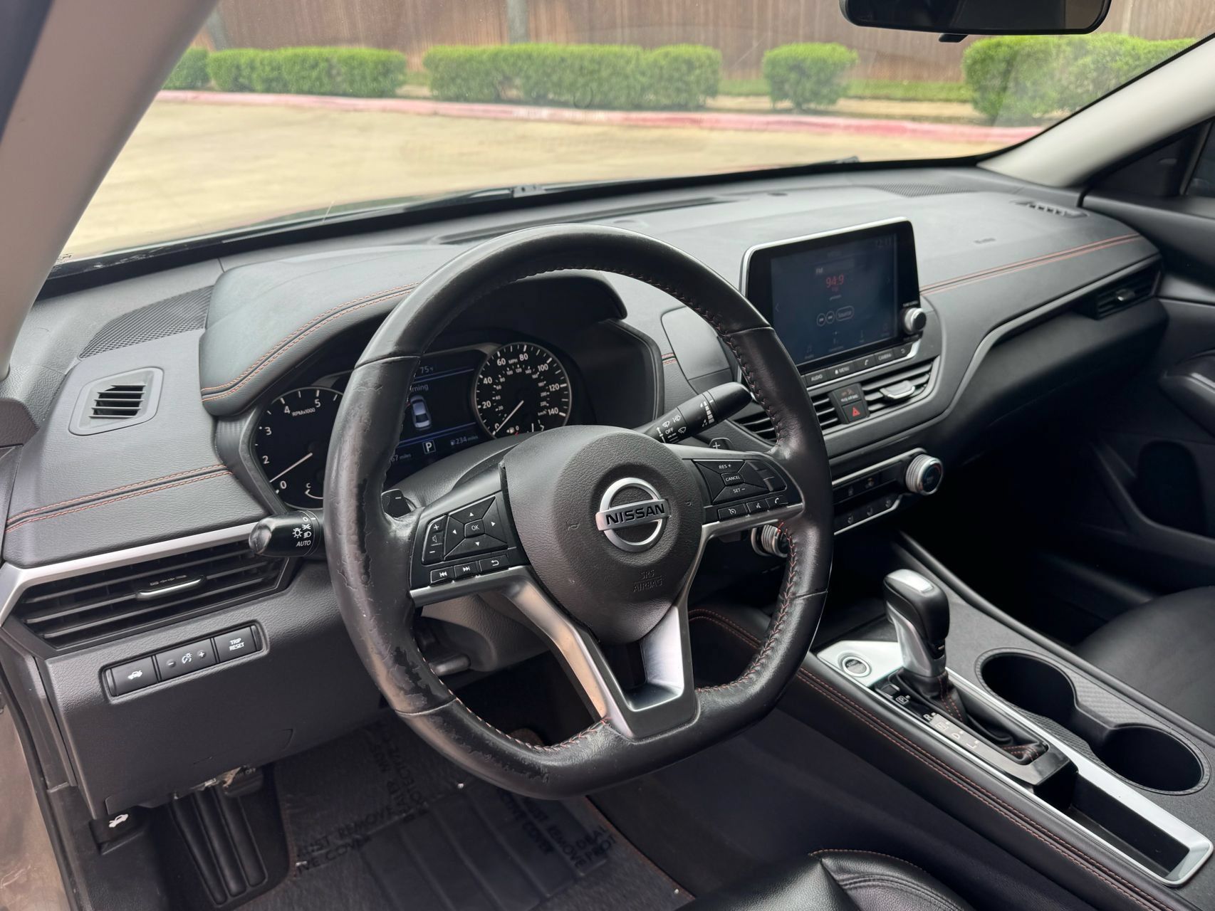 Used 2022 Nissan Altima 2.5 SR FWD image 19